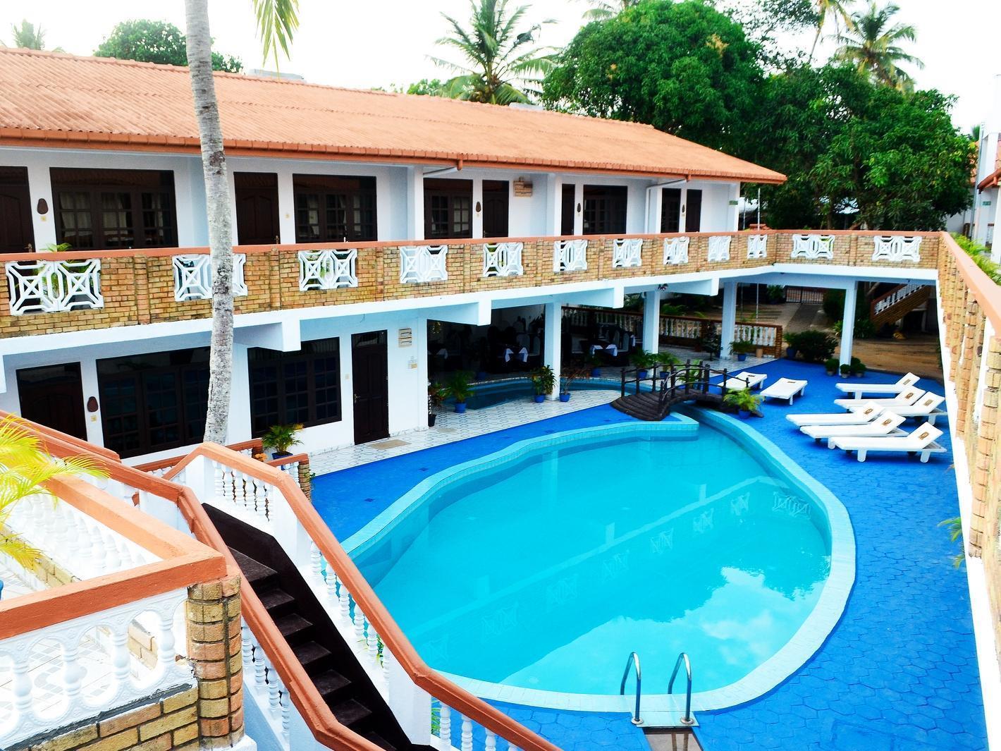 Hotel Thai Lanka Hikkaduwa Esterno foto