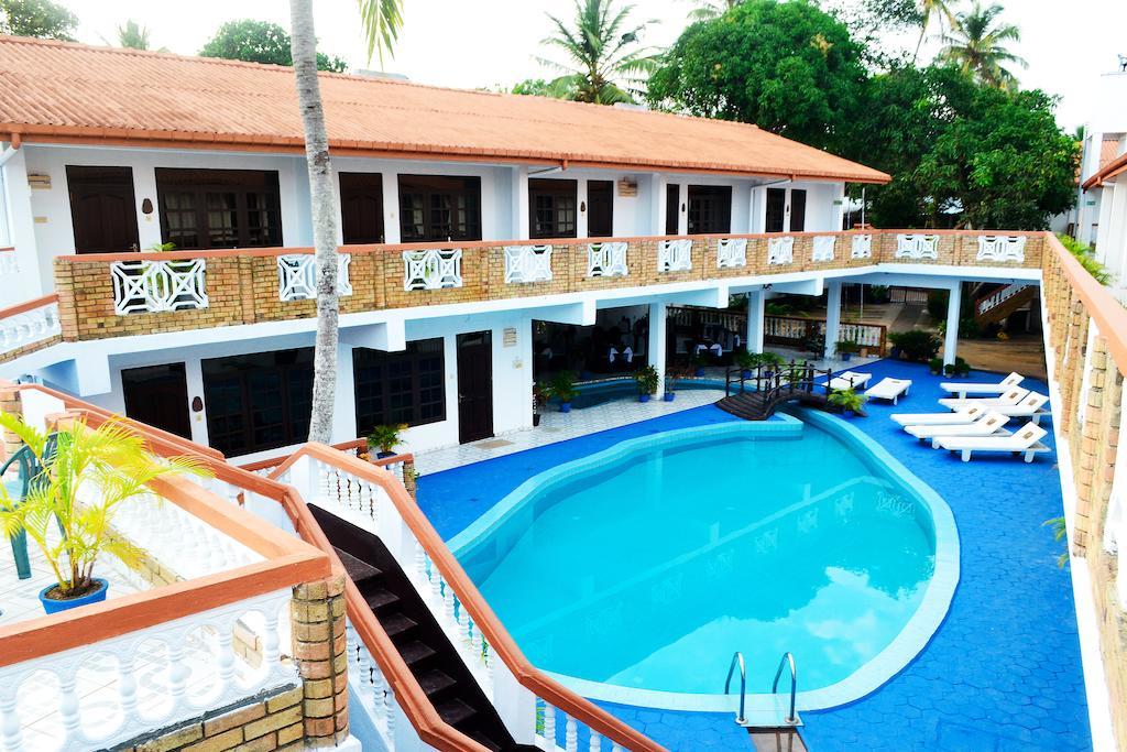 Hotel Thai Lanka Hikkaduwa Esterno foto