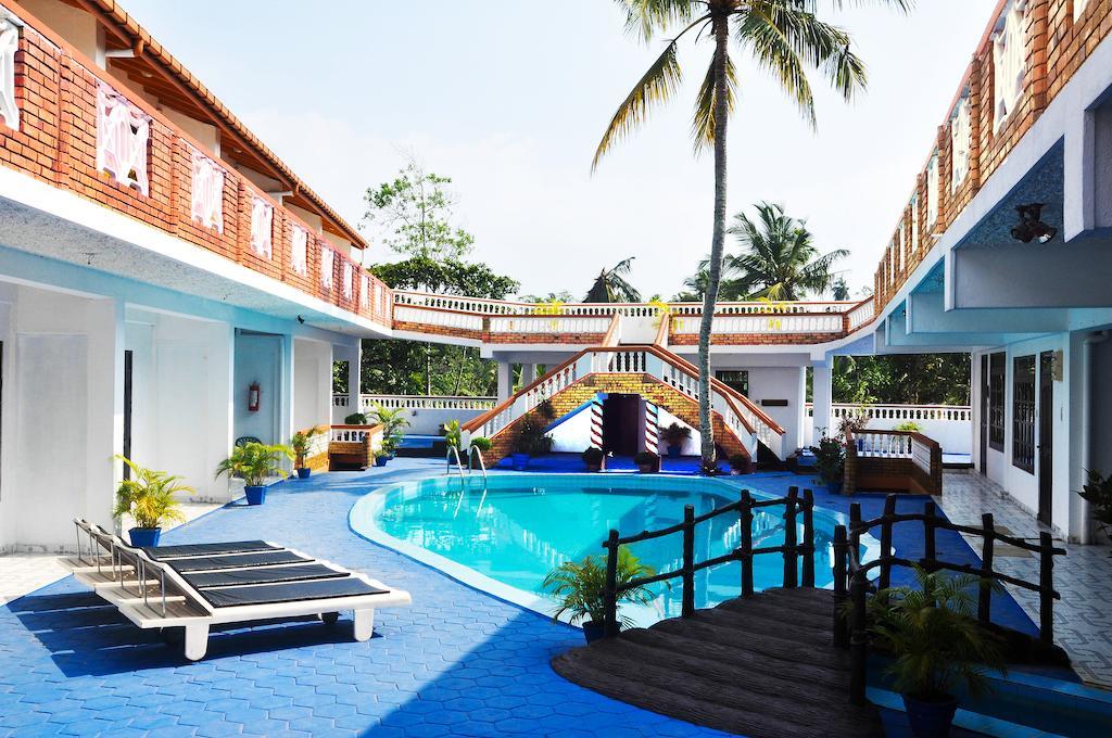 Hotel Thai Lanka Hikkaduwa Esterno foto