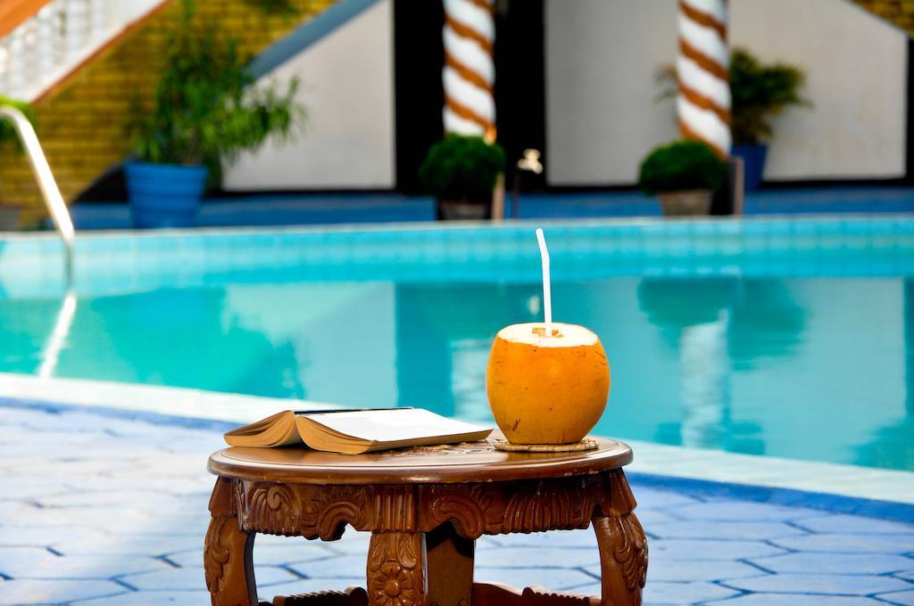 Hotel Thai Lanka Hikkaduwa Esterno foto