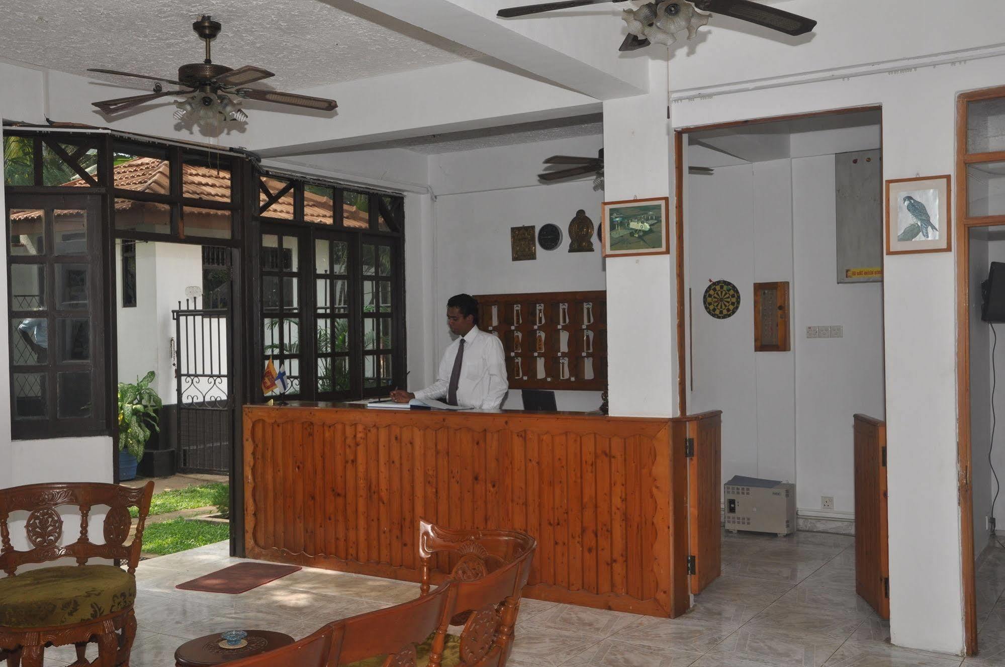Hotel Thai Lanka Hikkaduwa Esterno foto